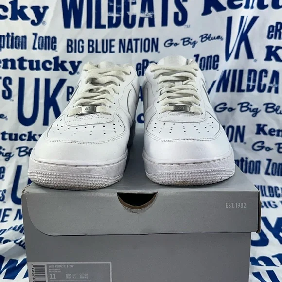 Nike Air Force One men’s size 11 - Picture 8 of 9